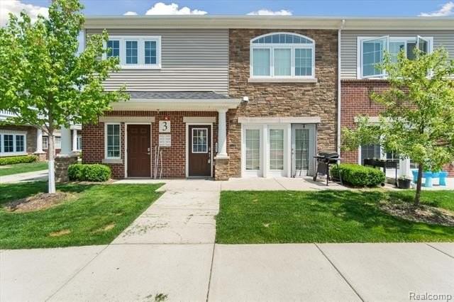 5662 Arbor Chase Dr #18 - Photo 6 of 26