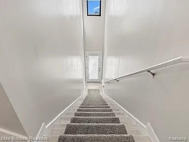 105 N Laurel St #D - Photo 3 of 18