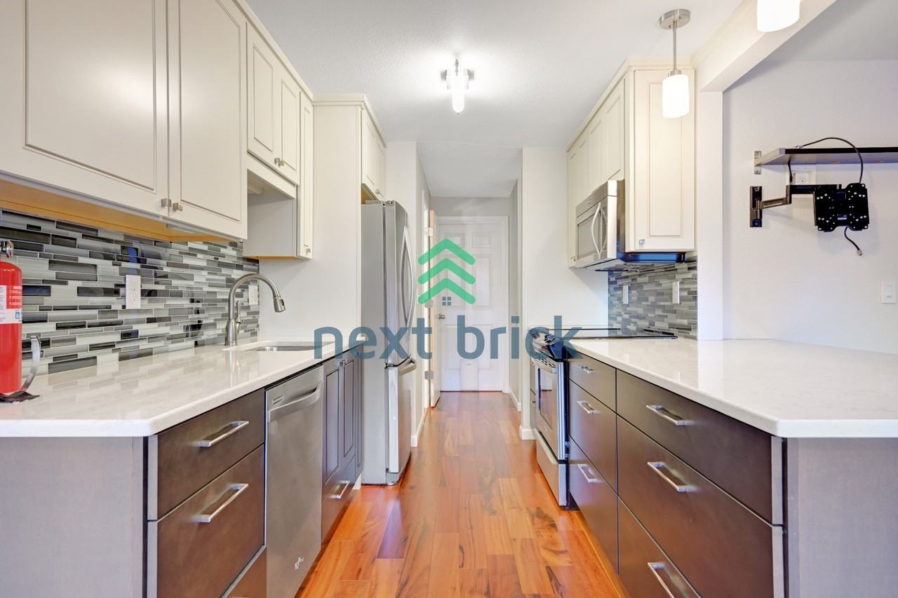 15922 3rd Pl Sw - Photo 7 of 20