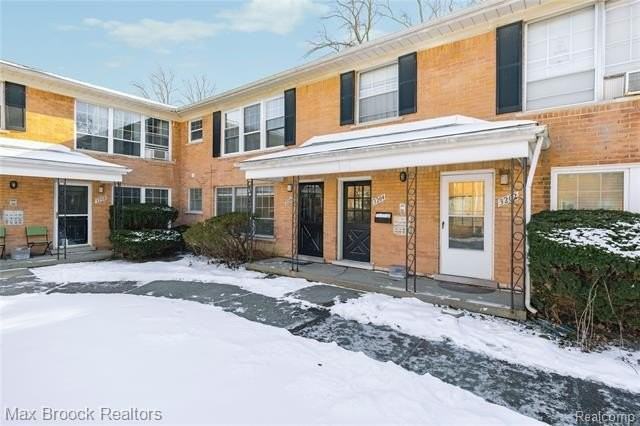 3206 Shenandoah Dr - Photo 2 of 20