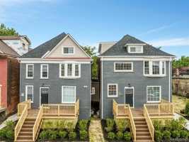 featured image of 95 E Euclid St #001