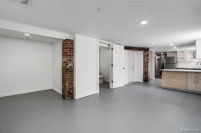 95 E Euclid St #001 - Photo 7 of 13