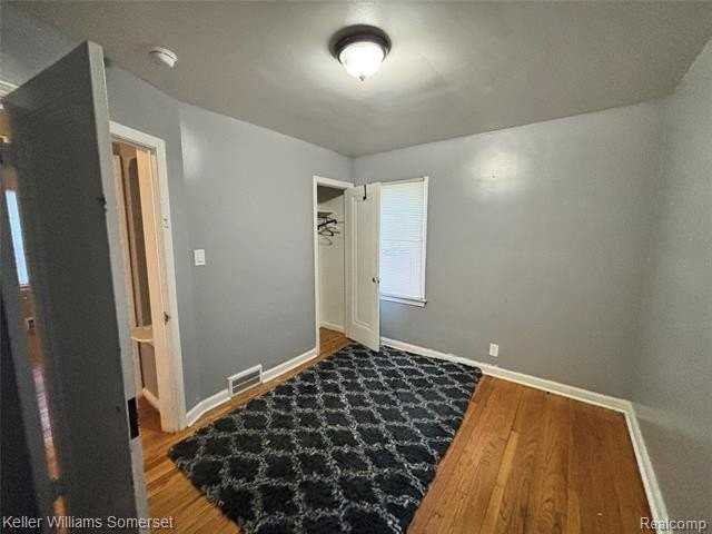 10595 Somerset Ave - Photo 6 of 13