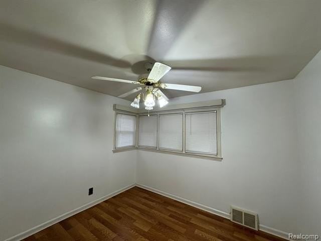 6922 Mayburn St - Photo 6 of 11