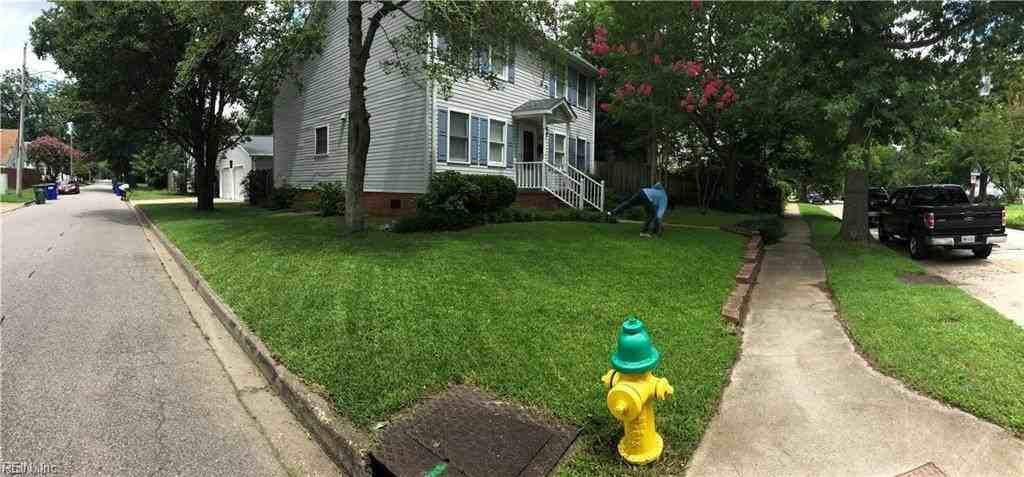 130 W Bay Ave - Photo 2 of 31