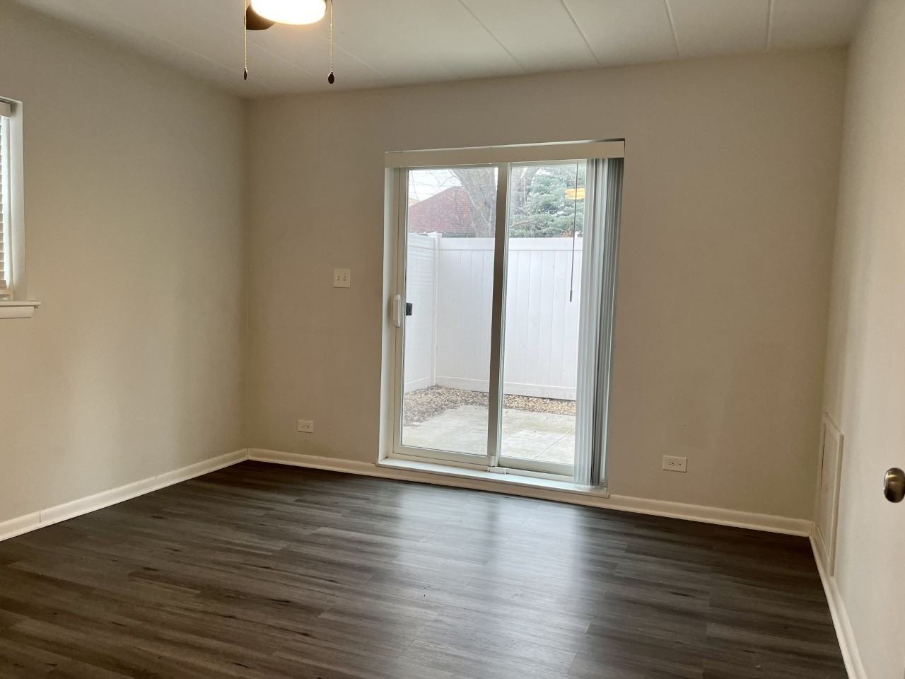 30 S Spring Ave #104 - Photo 4 of 8