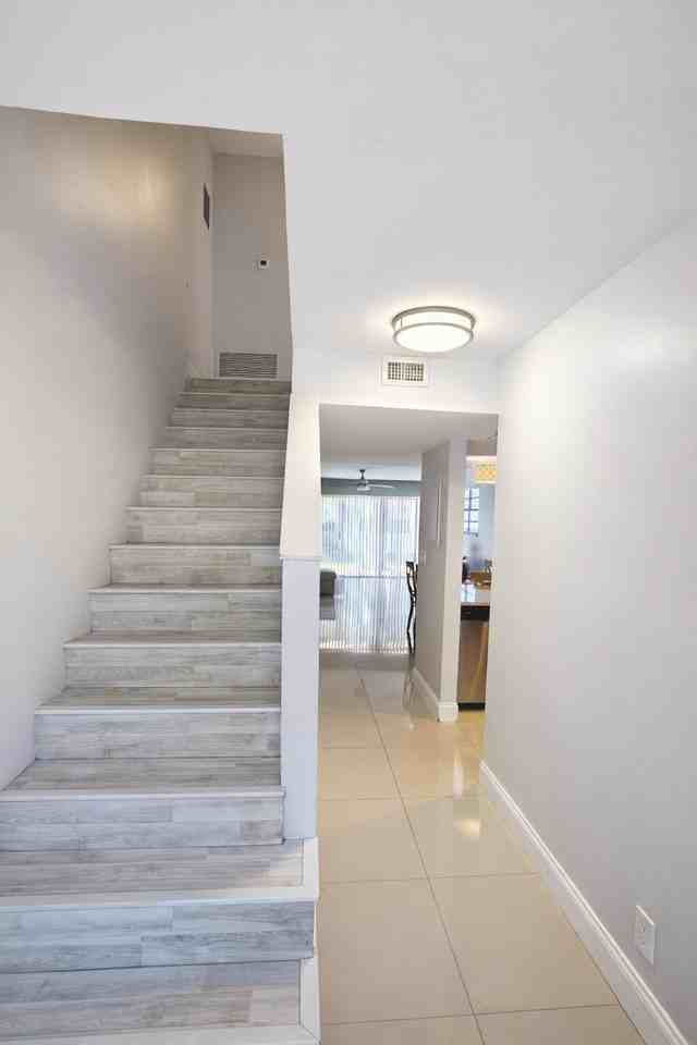 11596 Nw 45th St #4 - Photo 6 of 19