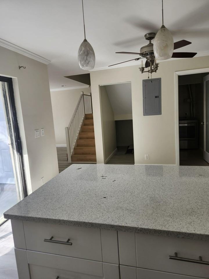 7519 Courtyard Run E - Photo 4 of 29