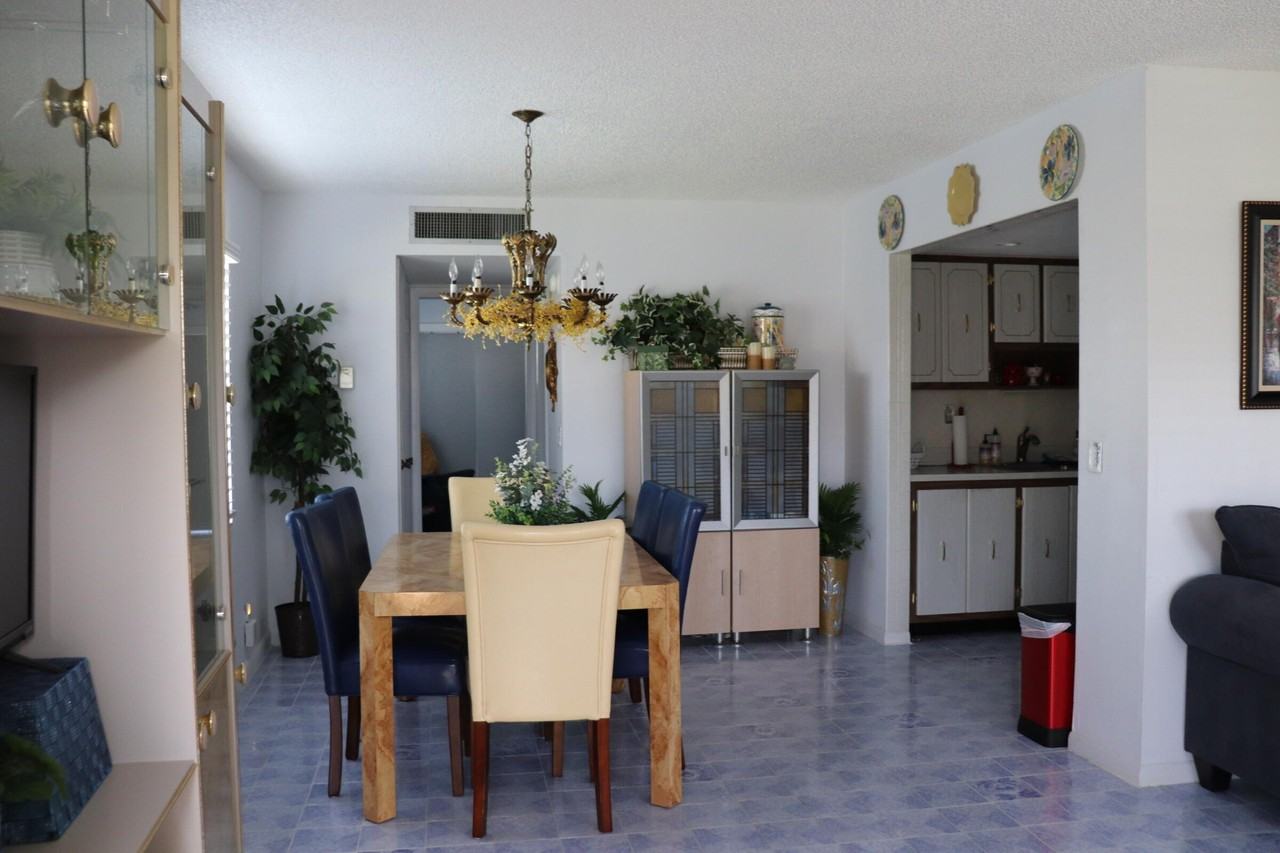 168 Burgundy D #D - Photo 5 of 20