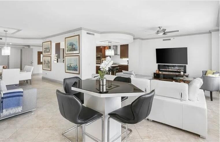 3800 N Ocean Dr #650 - Photo 5 of 32