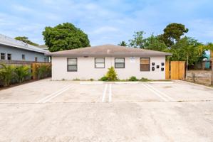 featured image of 1009 9th St #3