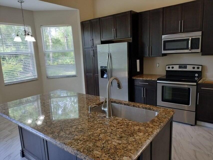 5671 Sunberry Cir - Photo 3 of 47