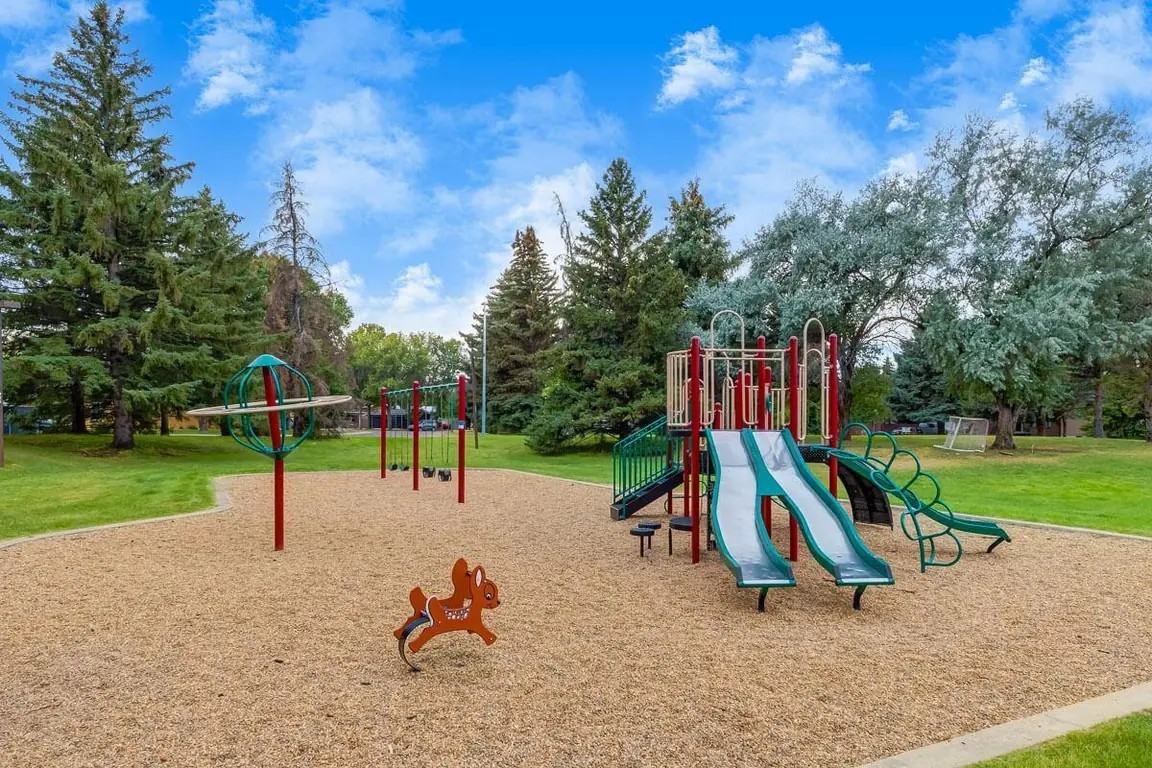 Parkland Townhomes - Photo 3 of 31