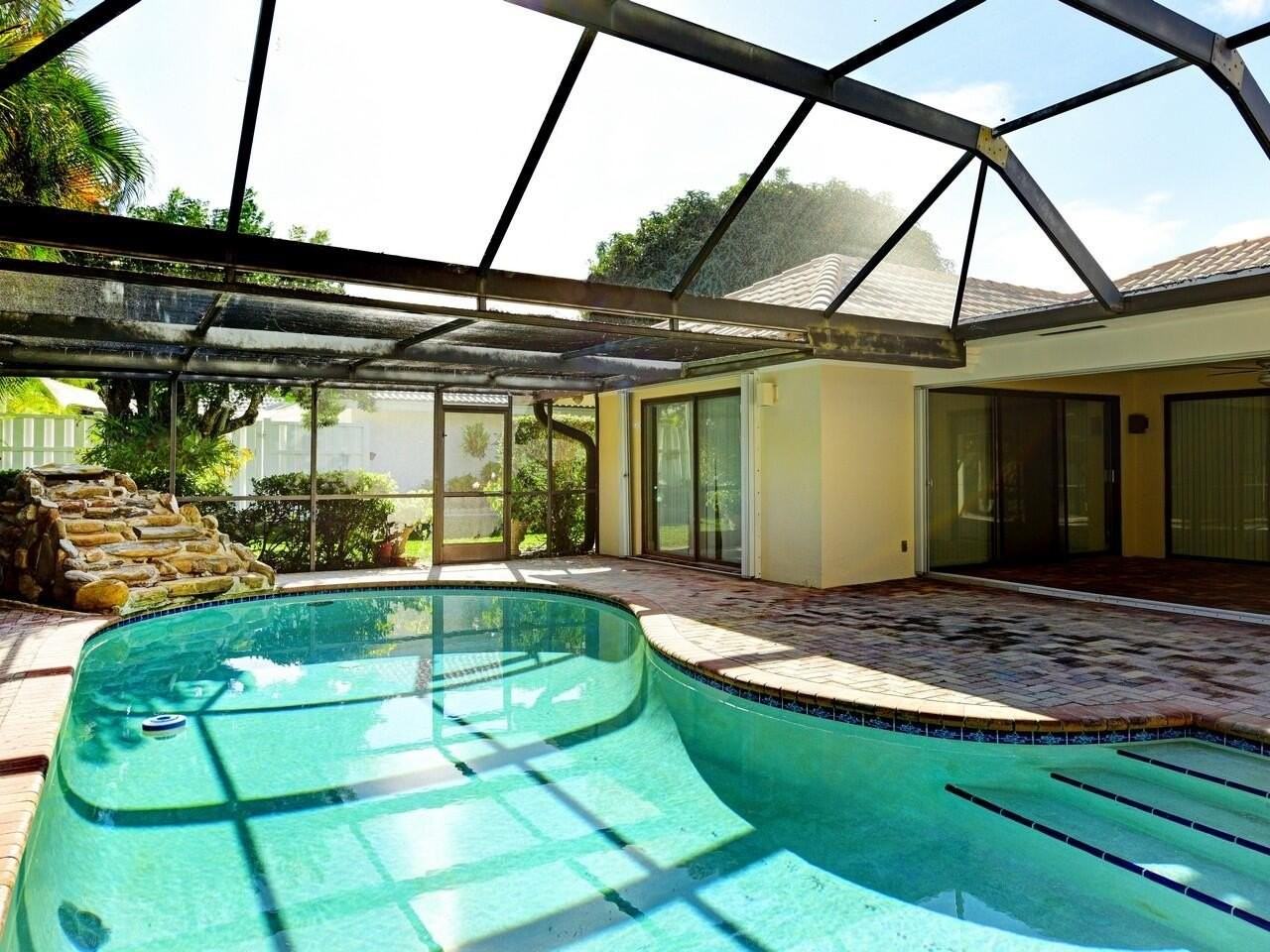 5979 Pinebrook Dr - Photo 4 of 26