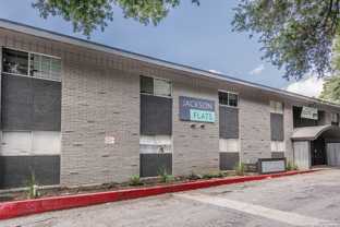 615 Vance Jackson Rd Apt 204 #204 - Photo 1 of 1