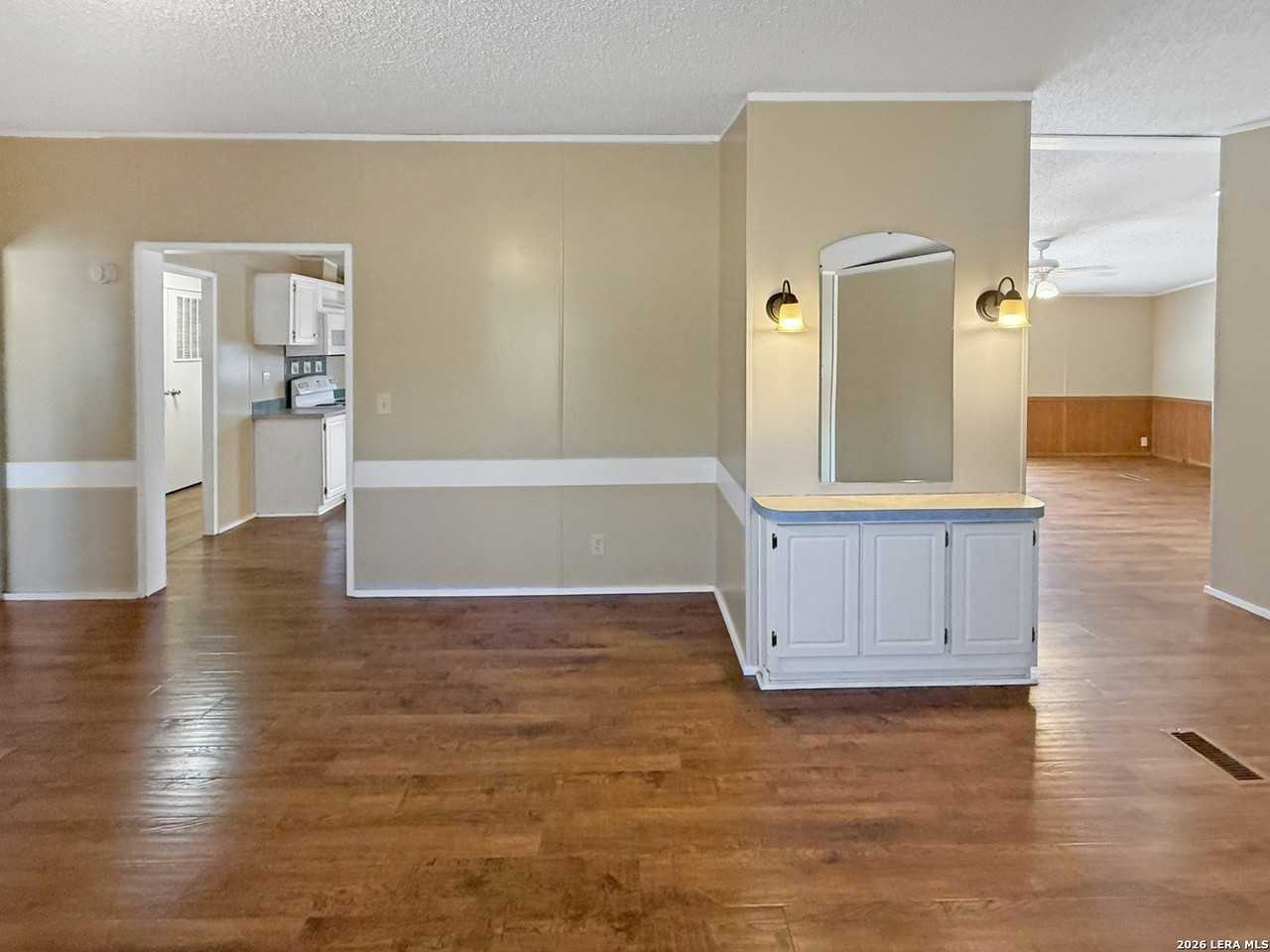 3865 Ranch Road 165 Unit B #B - Photo 4 of 29