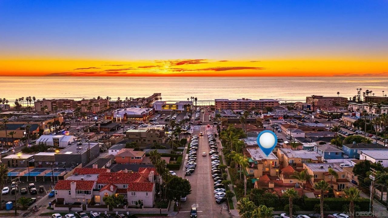 886 Felspar St - Photo 4 of 50