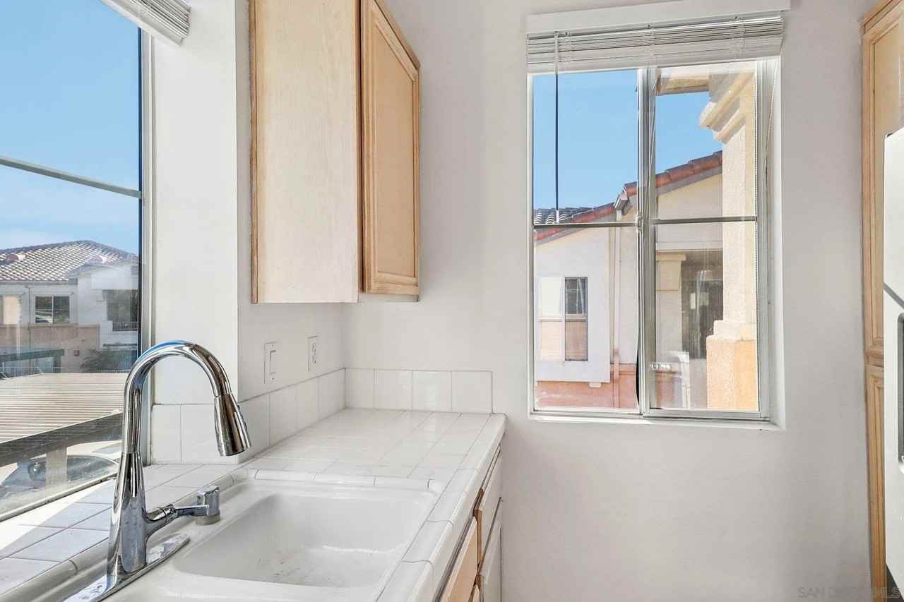 11410 Via Rancho San Diego Unit 38 #38 - Photo 7 of 16