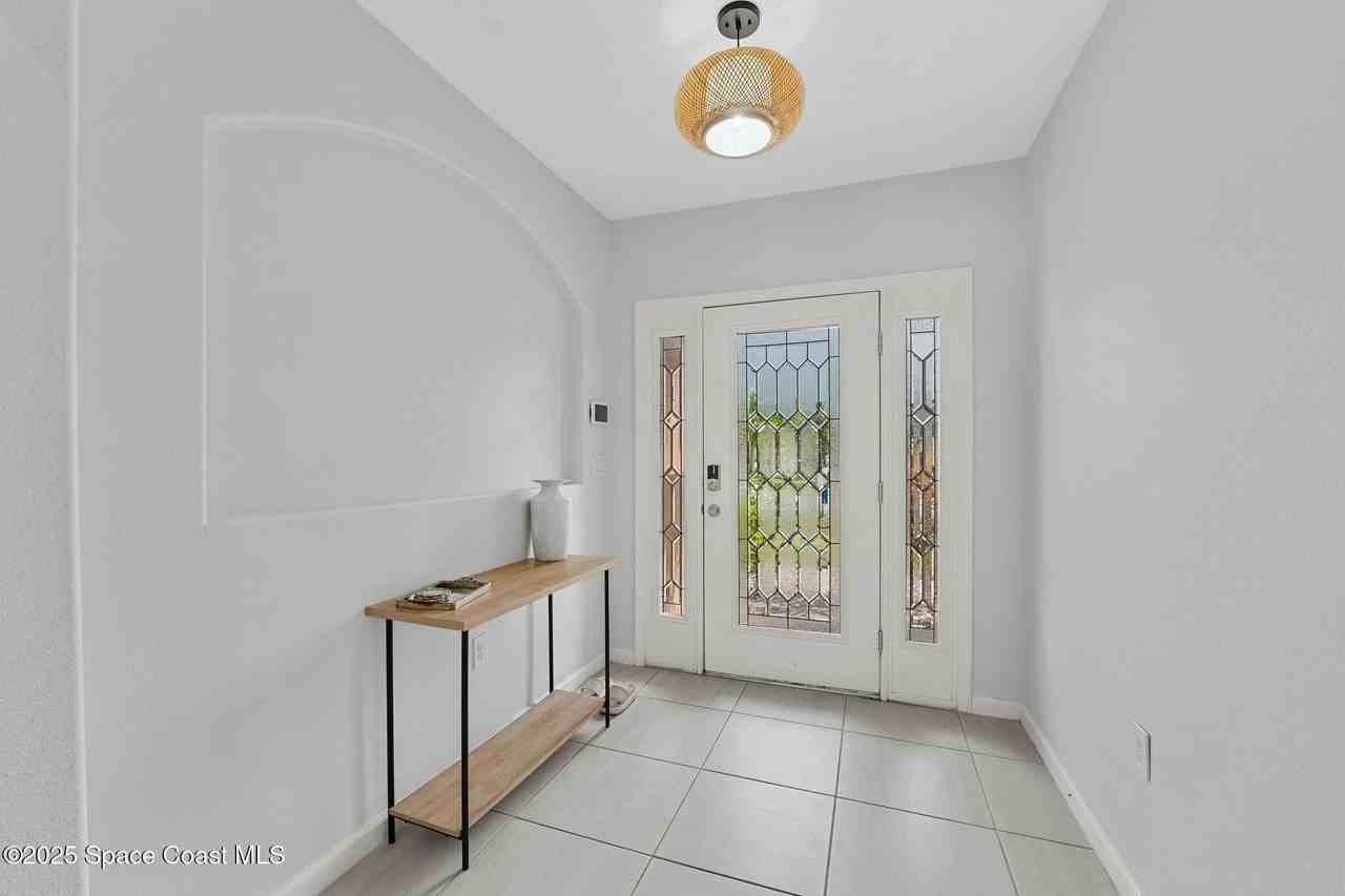 4198 Alligator Flag Cir - Photo 4 of 30