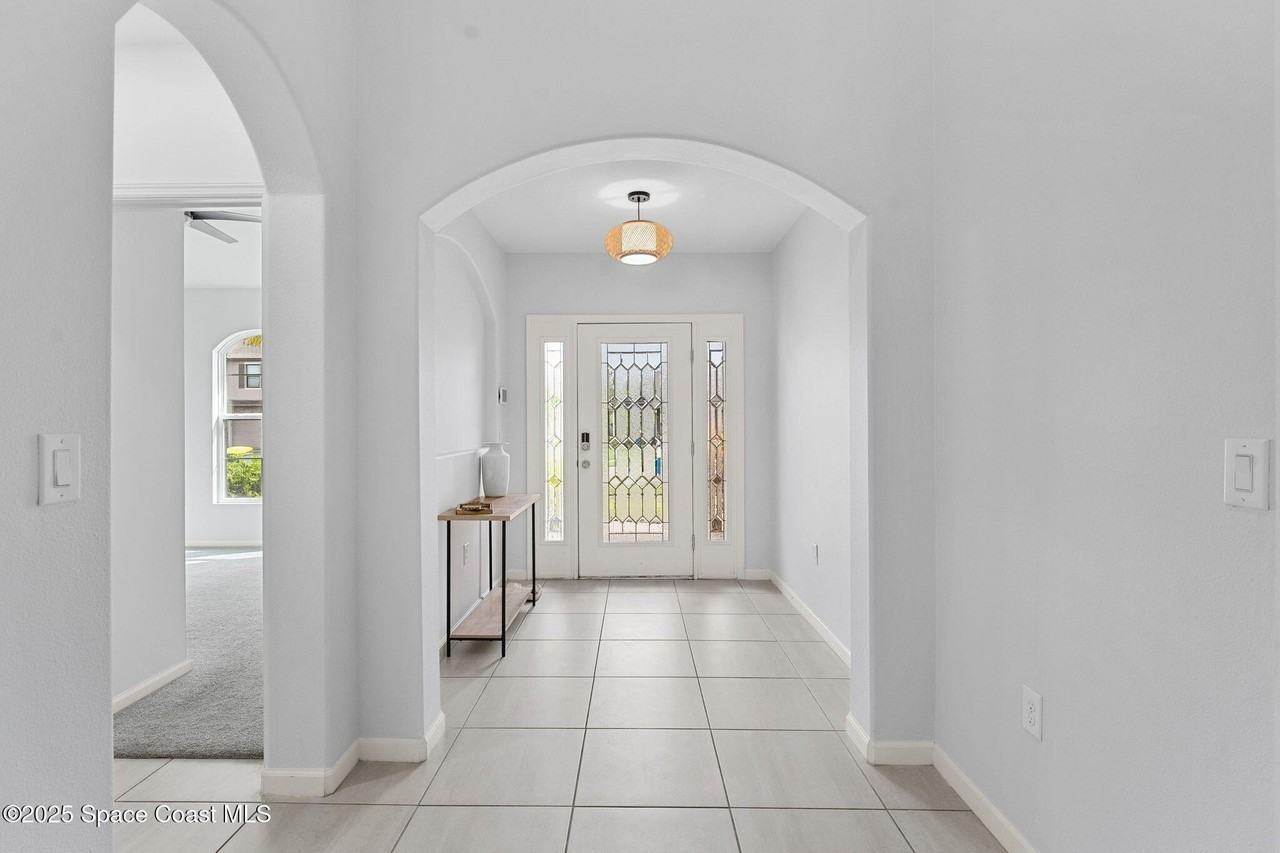 4198 Alligator Flag Cir - Photo 5 of 30