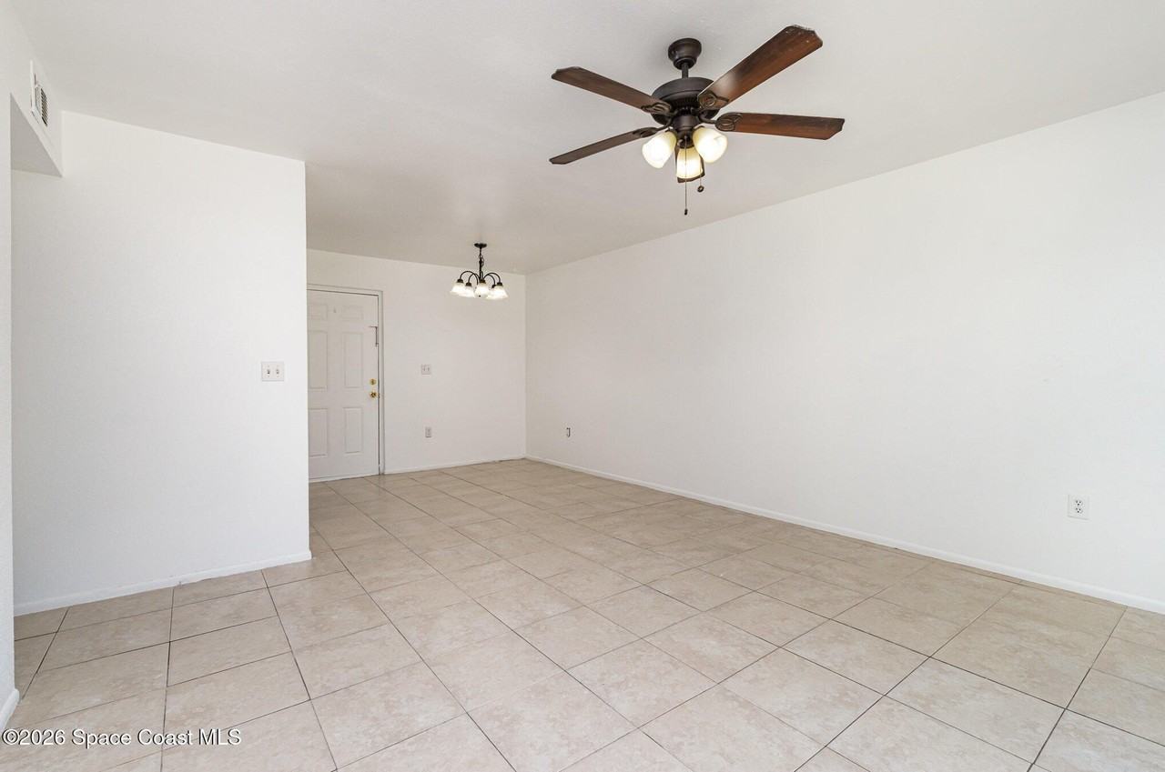 2249 Flower Tree Cir Unit 2249 #2249 - Photo 4 of 16