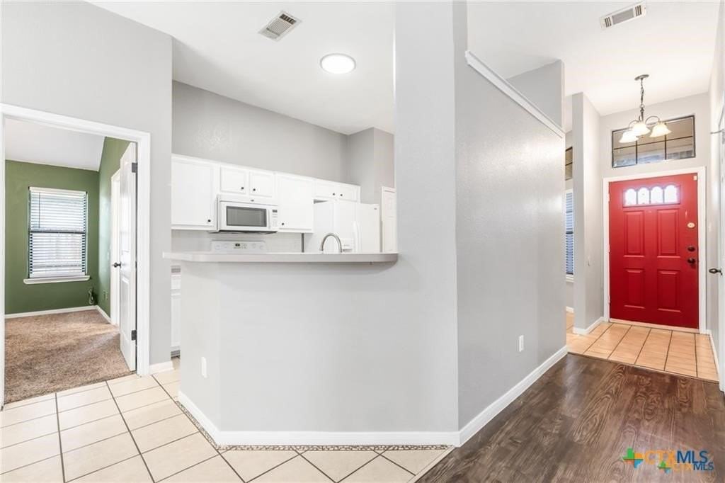 605 Paintbrush Dr - Photo 6 of 36