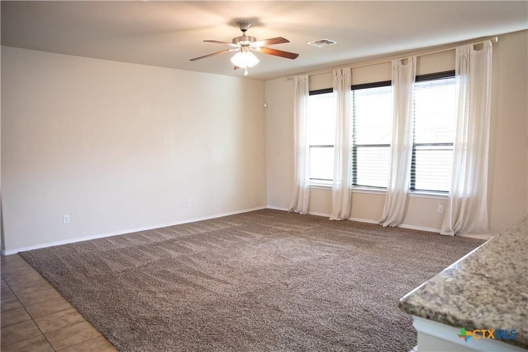 6006 Ambrose Cir - Photo 7 of 35