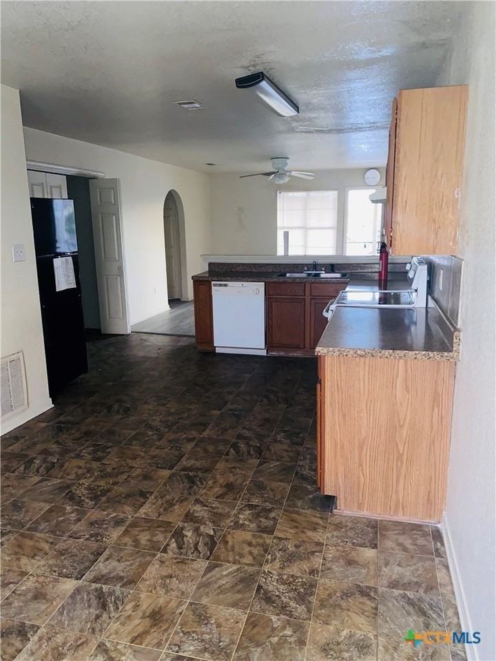 3007 Cantabrian Dr Apt D #D - Photo 3 of 3