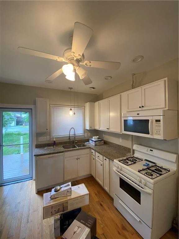 86 Bluff Ave - Photo 2 of 20