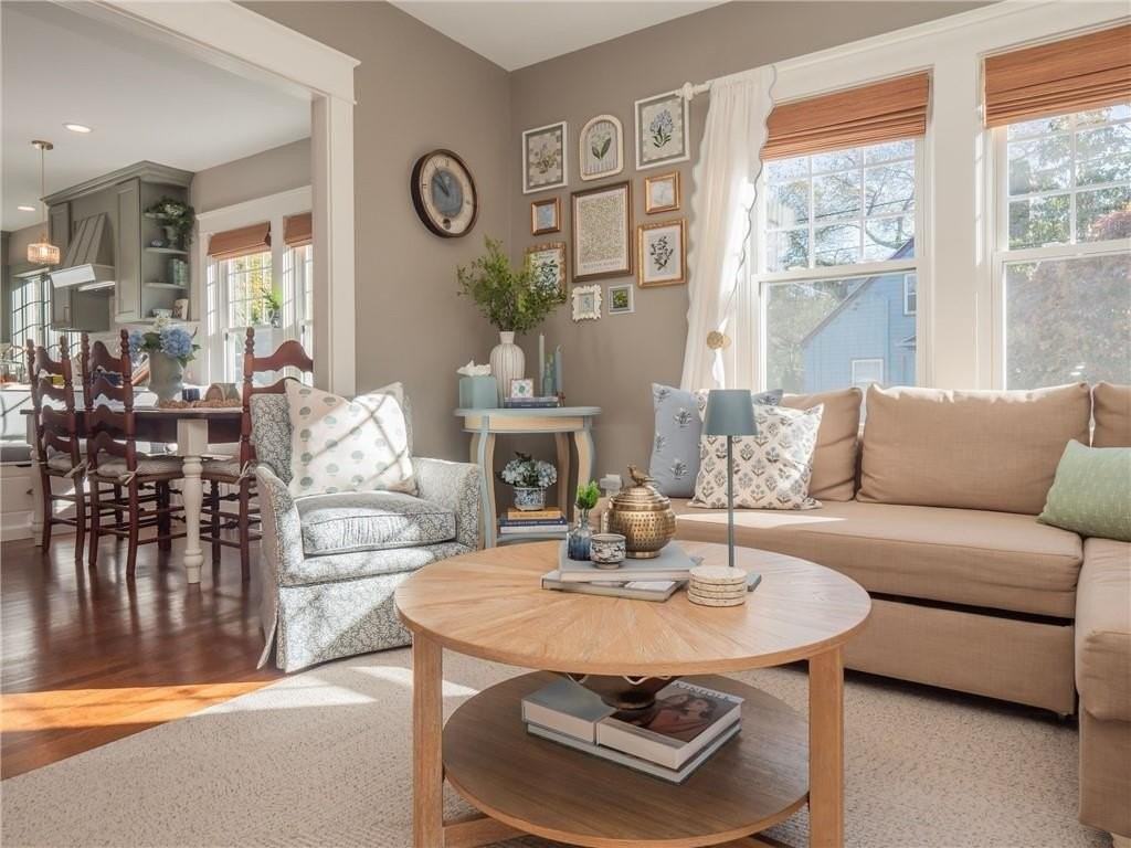 26 Vernon Ave - Photo 7 of 41