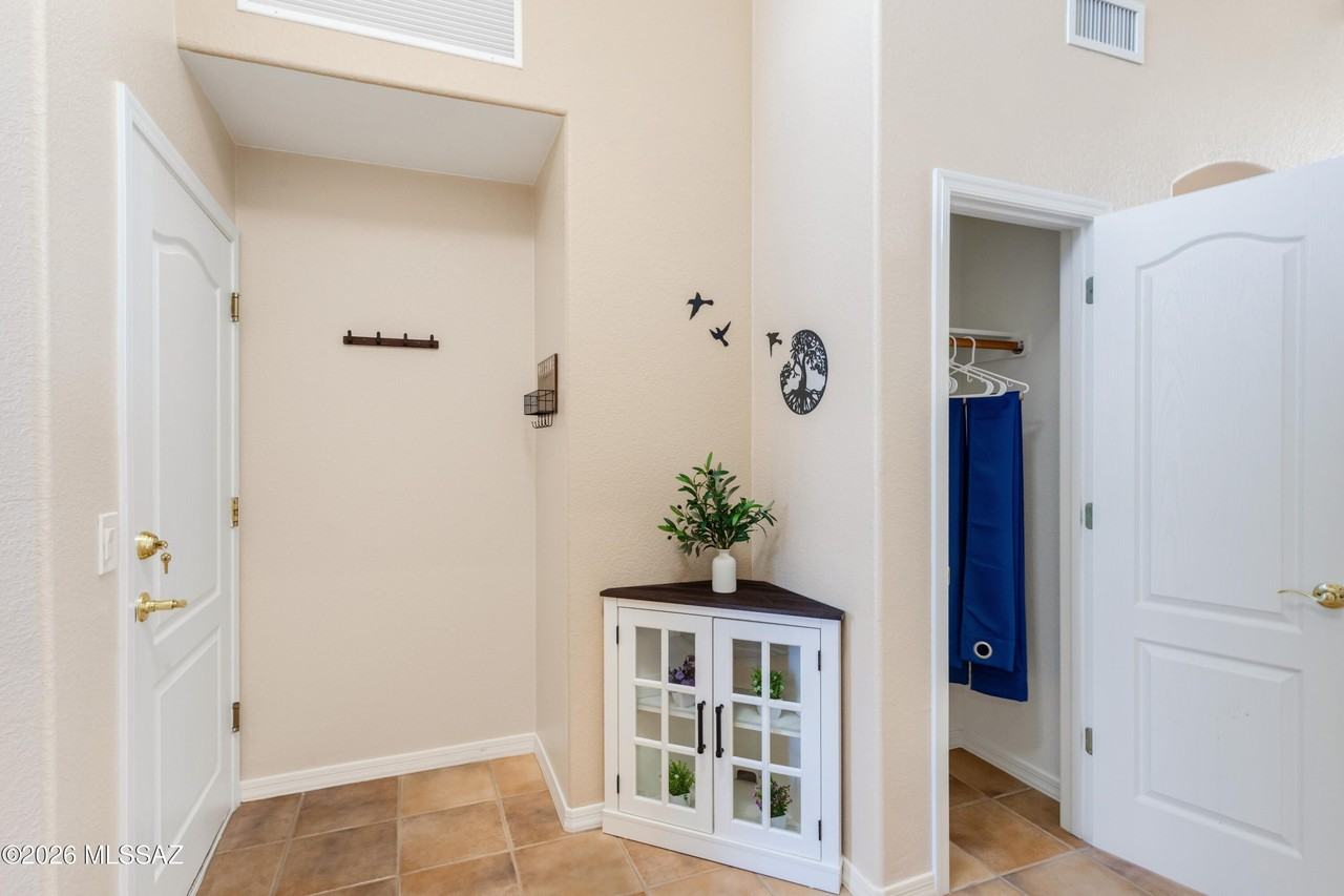 14085 E Copper Mesa Ct - Photo 6 of 46