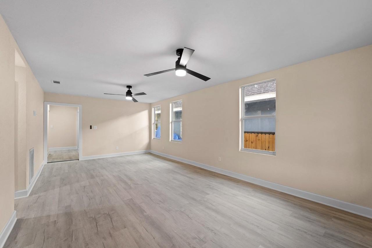 2825 N Taliaferro Ave - Photo 6 of 16