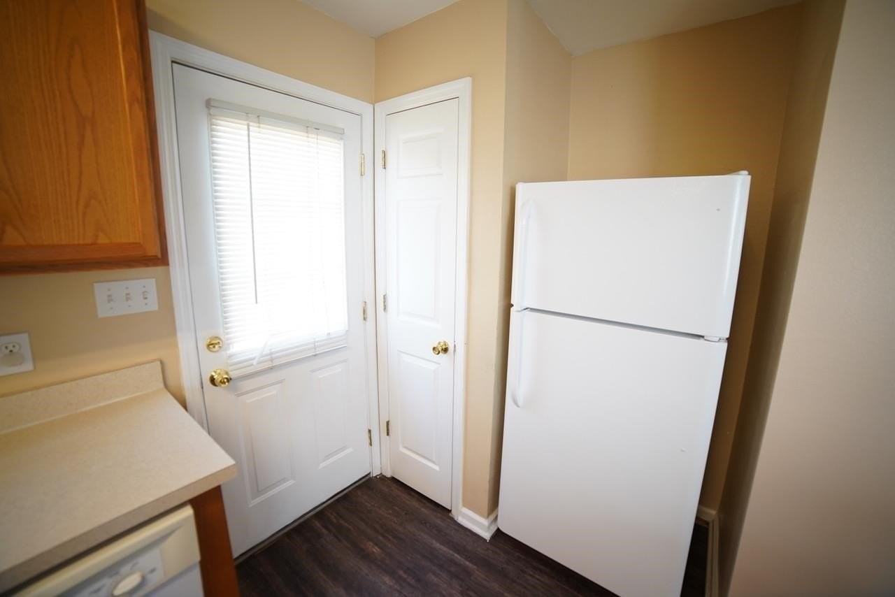 1949 Nena Hills Dr - Photo 7 of 24