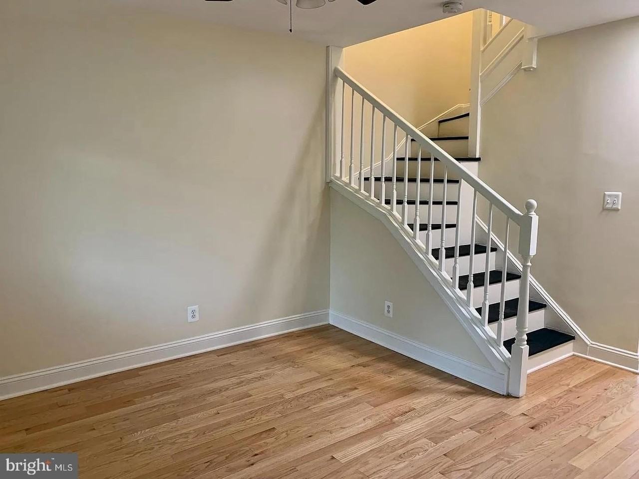 1819 L St Ne - Photo 3 of 17