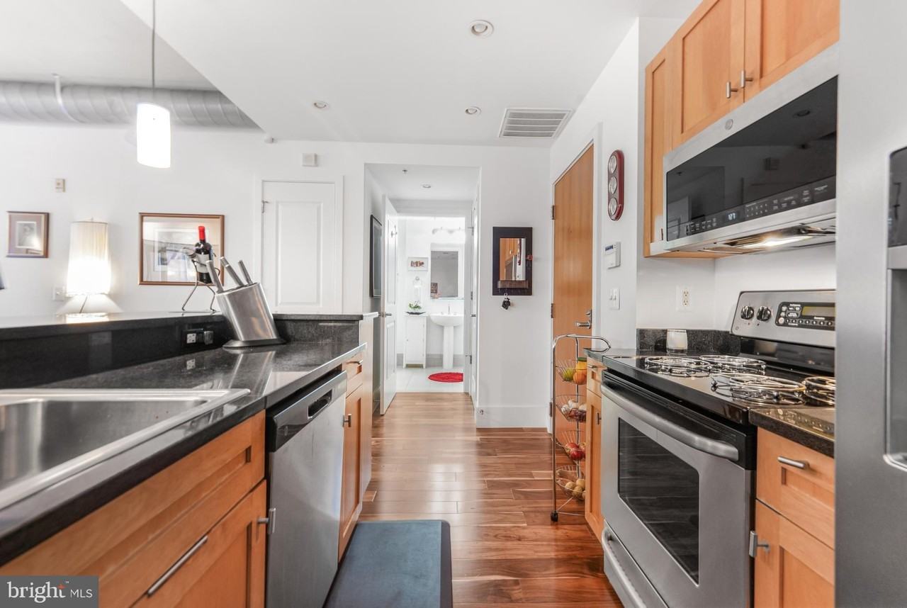 1440 Church St Nw Apt 403 #403 - Photo 6 of 12