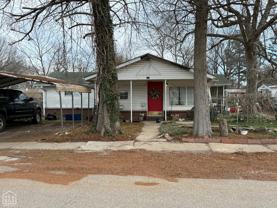 910 Nelson St - Photo 1 of 1