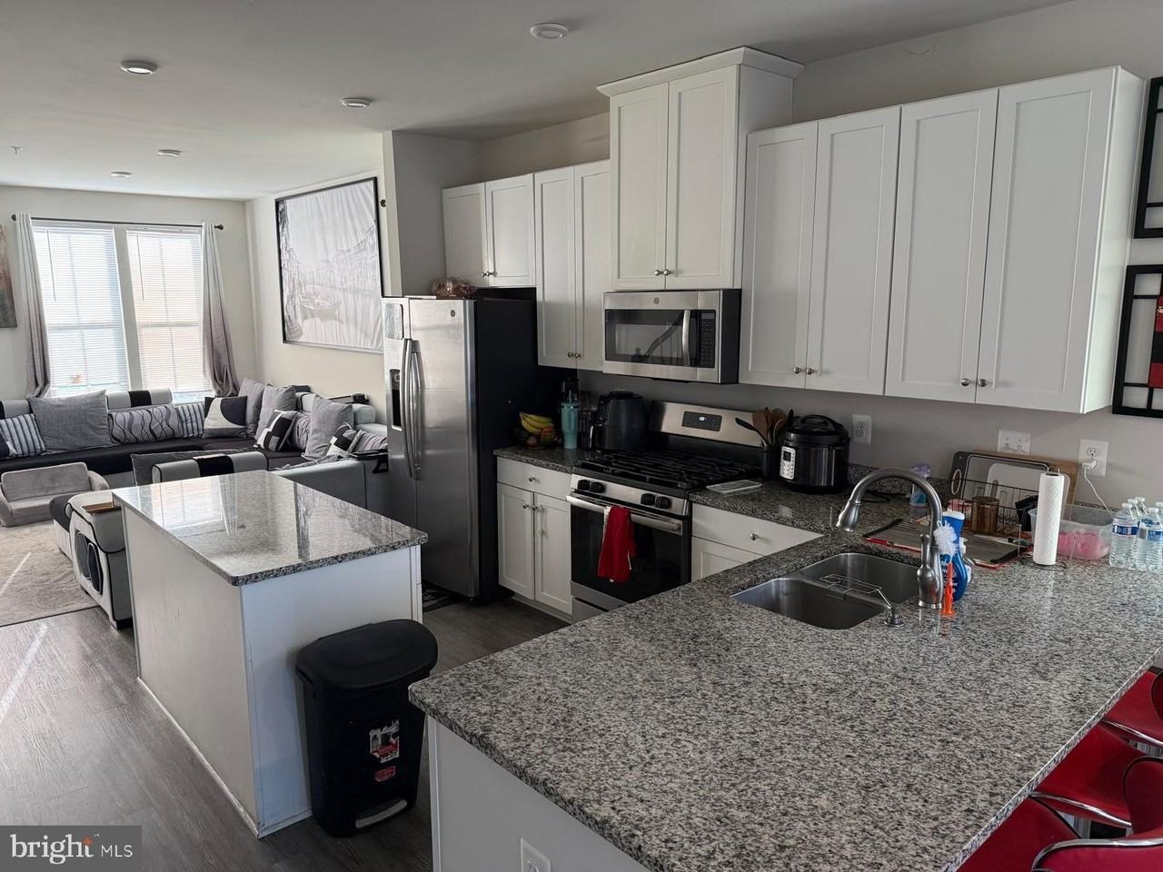 7515 Mundell Rd - Photo 7 of 27