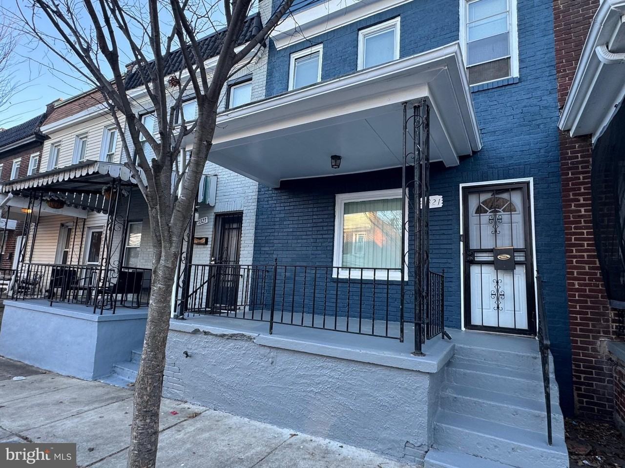 1321 Cambria St - Photo 3 of 38