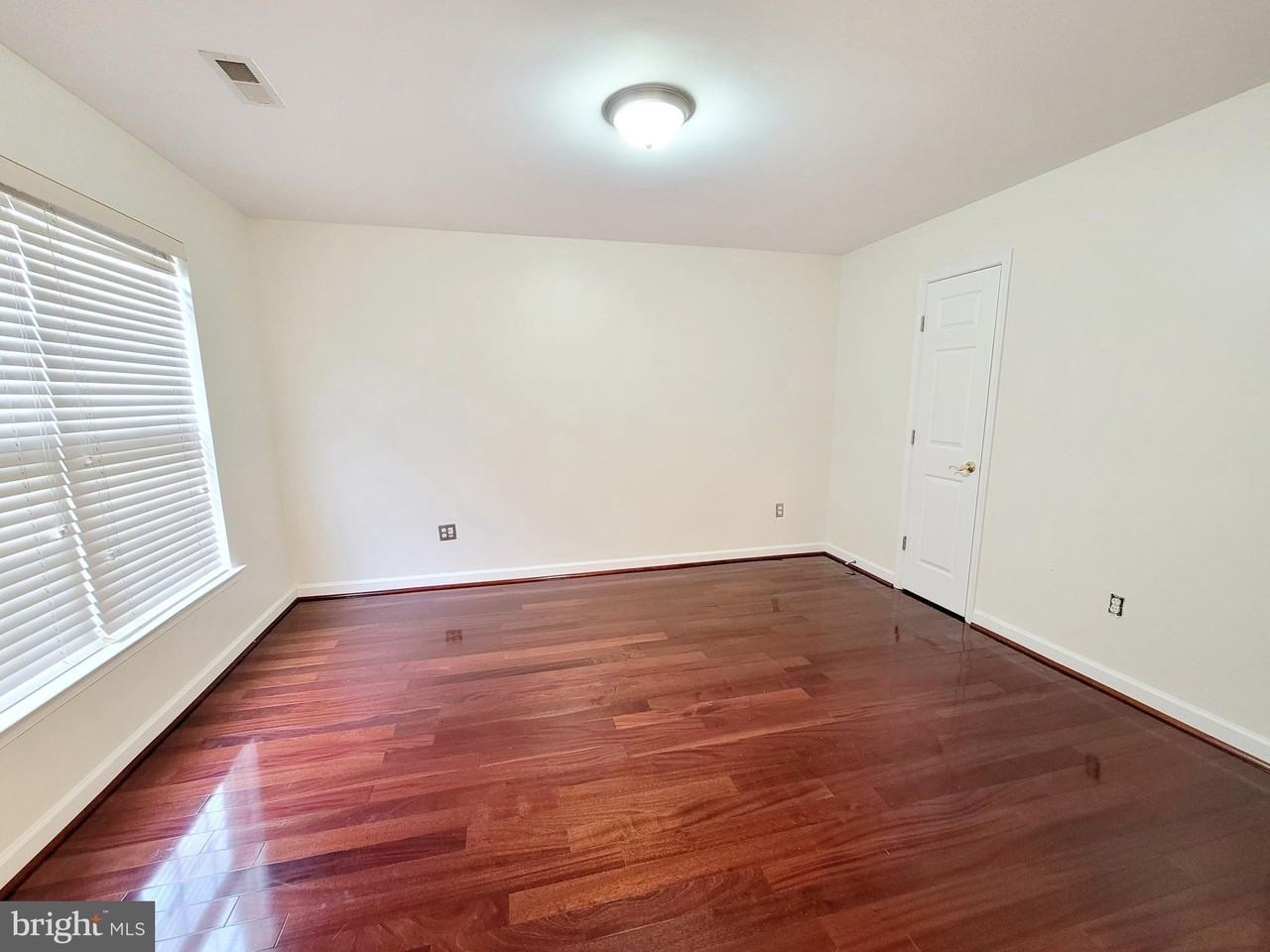 8809 Lew Wallace Rd - Photo 3 of 25