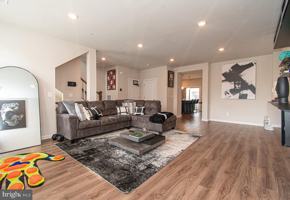 featured image of 9637 Block St