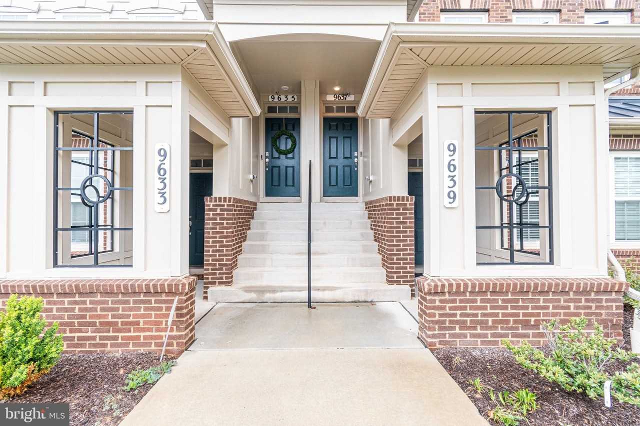 9637 Block St - Photo 2 of 47