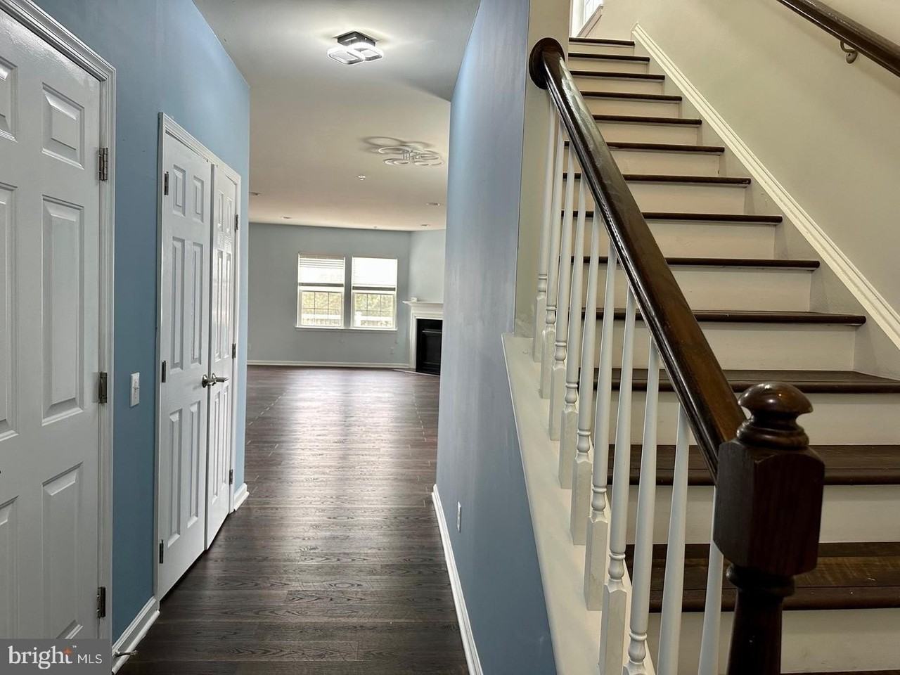 533 Prizer Ct - Photo 2 of 24