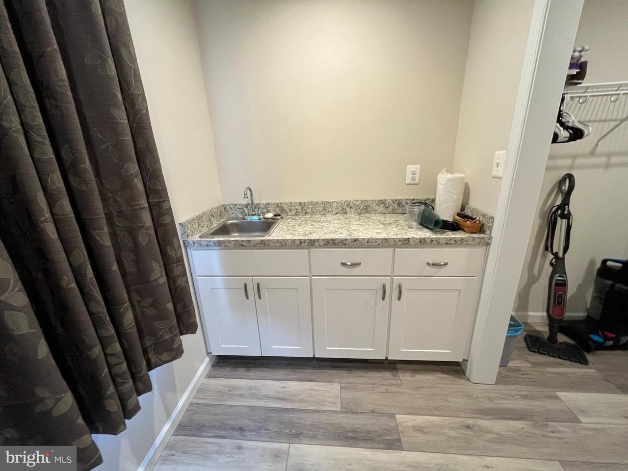 13046 Monterey Ln - Photo 7 of 32