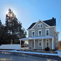 featured image of 325 N College St