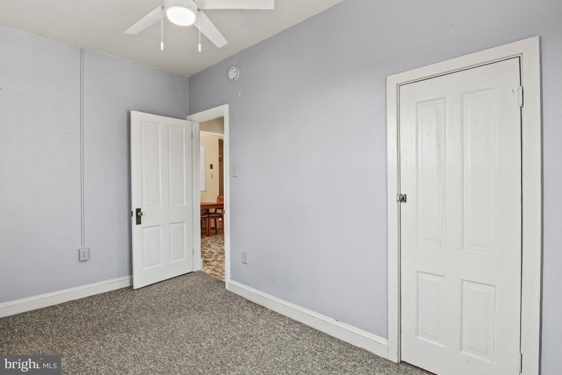 201 N Line St - Photo 7 of 24