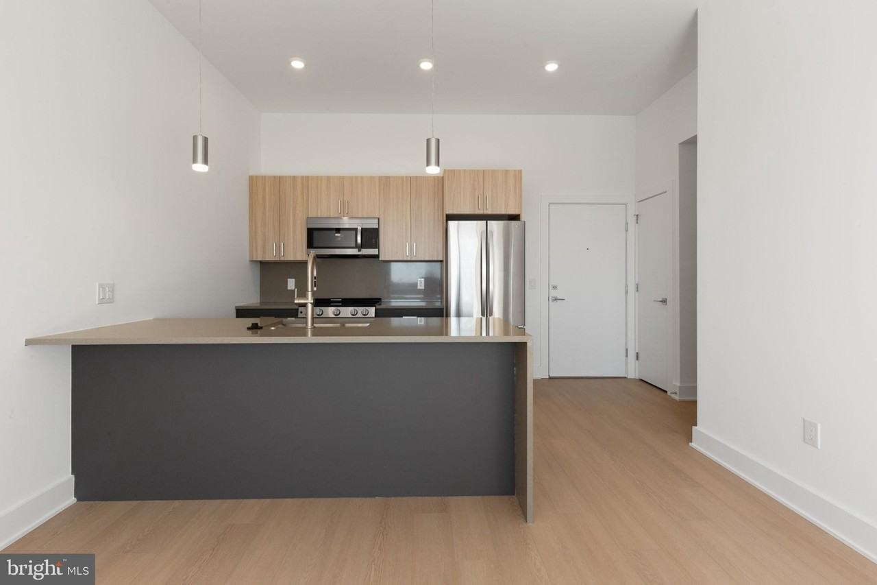 1731 Tilghman St Unit Ph3 #PH3 - Photo 7 of 49