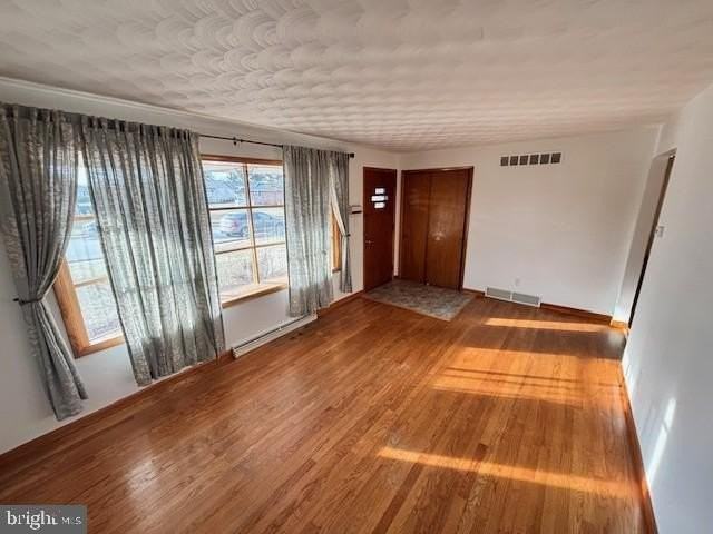 2349 Redwood Rd - Photo 2 of 10