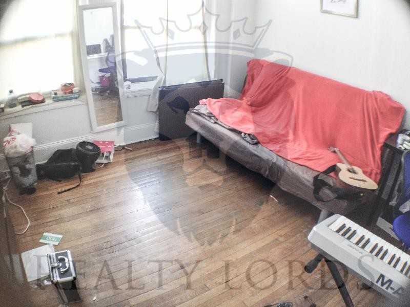 242 Harvard Ave #1 - Photo 2 of 7