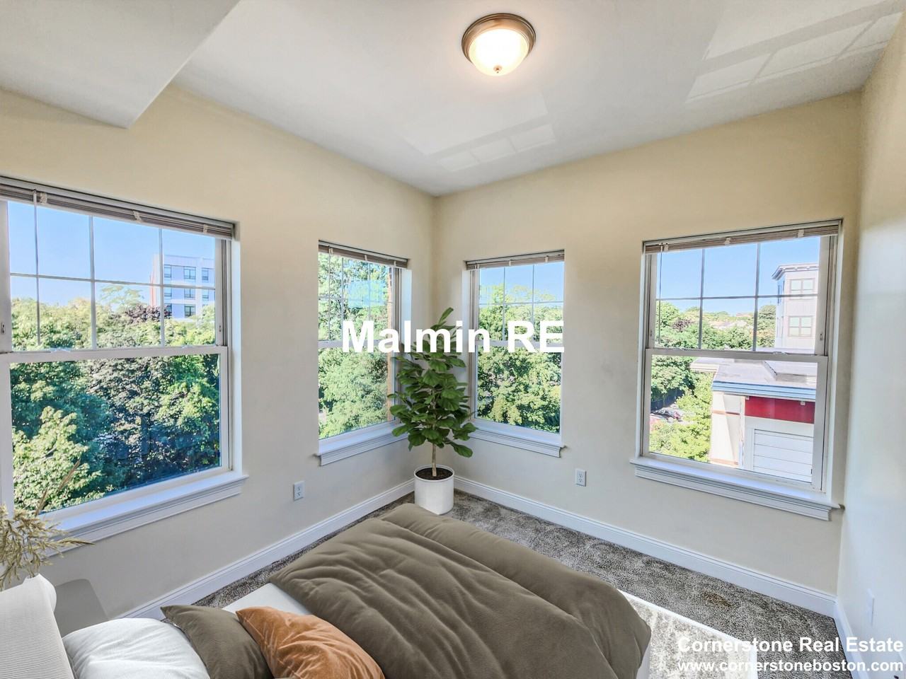 84 Amory St #204 - Photo 4 of 15