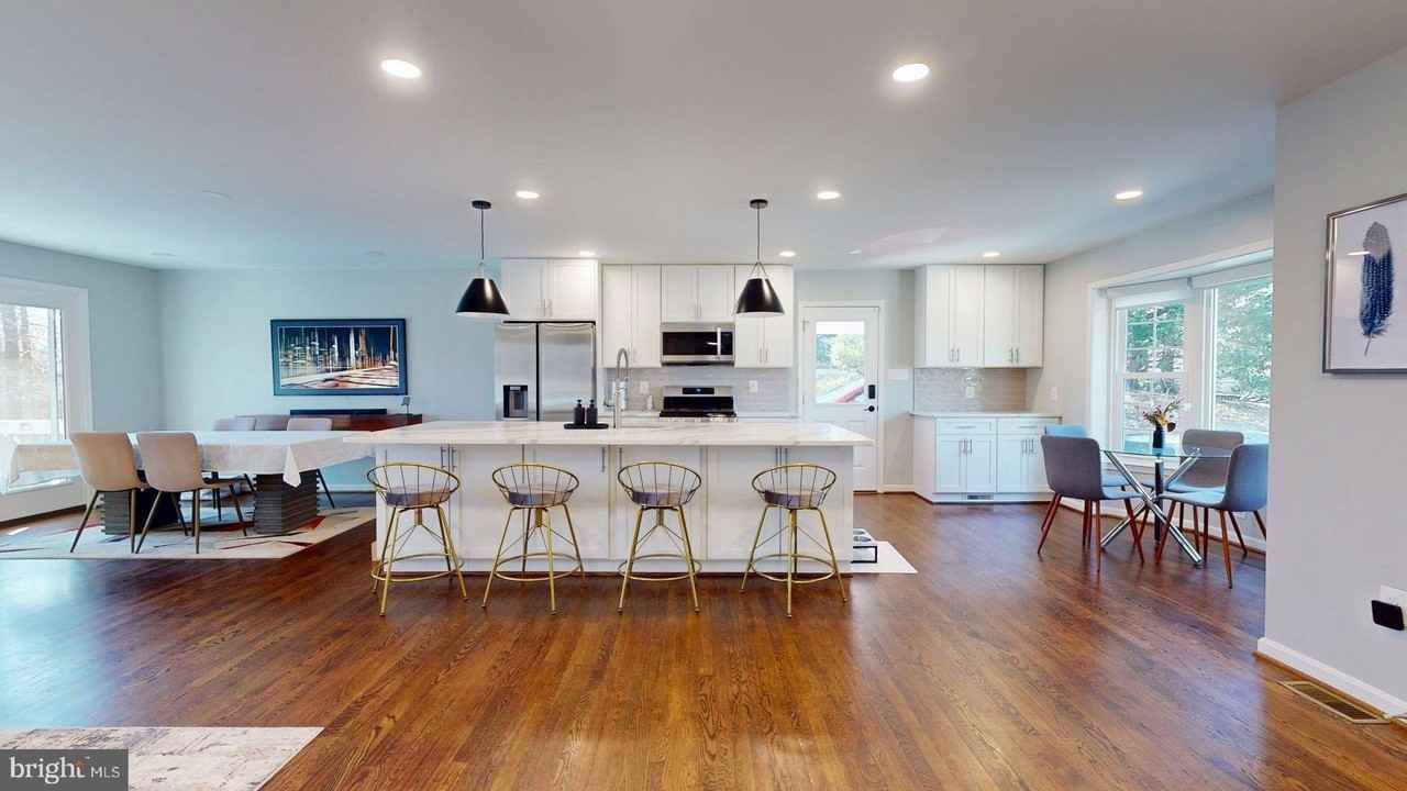 4707 Holborn Ave - Photo 4 of 41